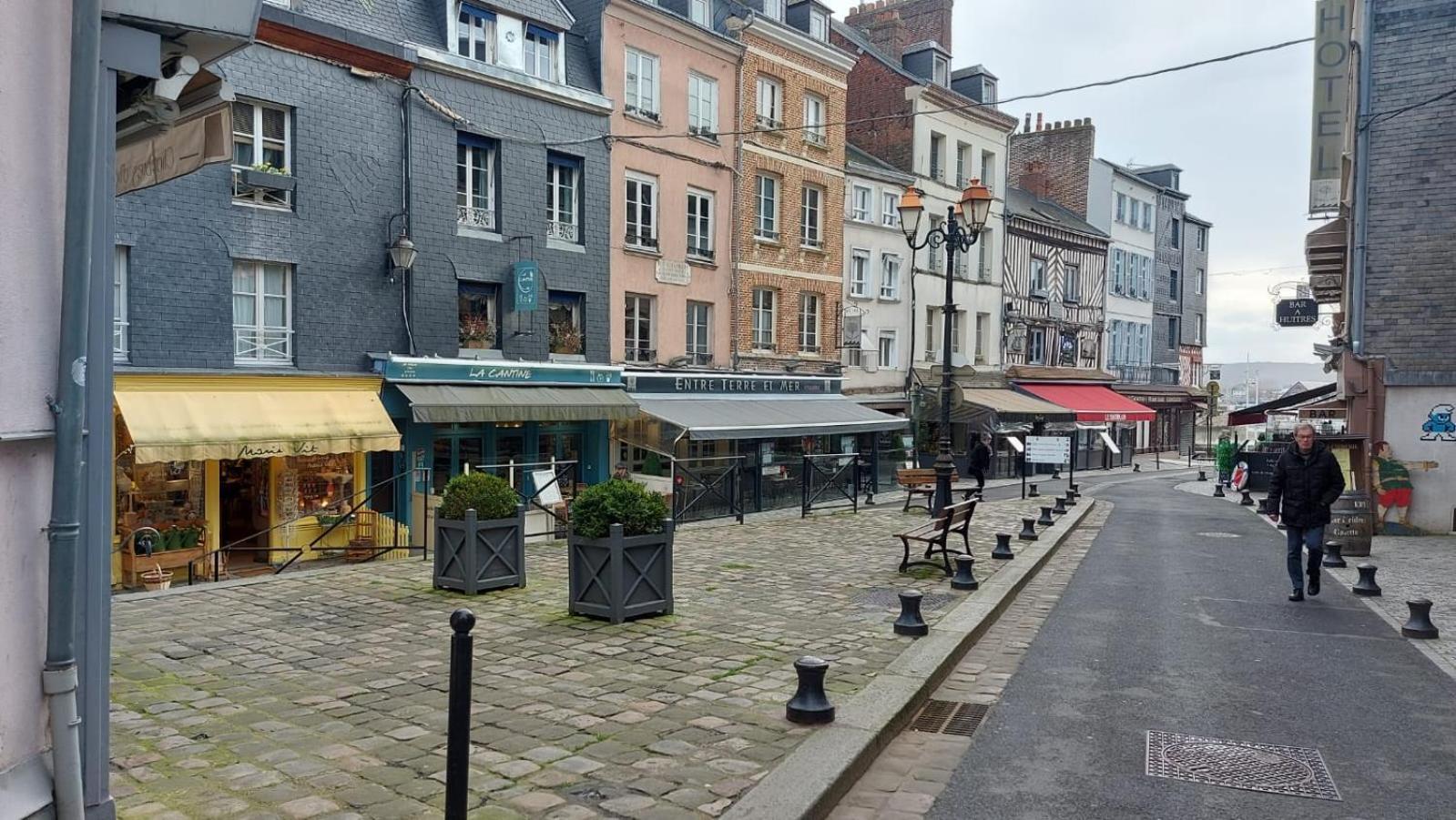 Studio Cosy Au Coeur D'Honfleur Exterior foto